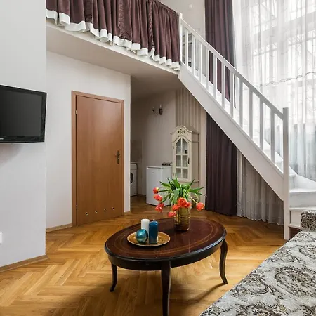 The Spiski Palace Apartments Kraków Zewnętrze zdjęcie