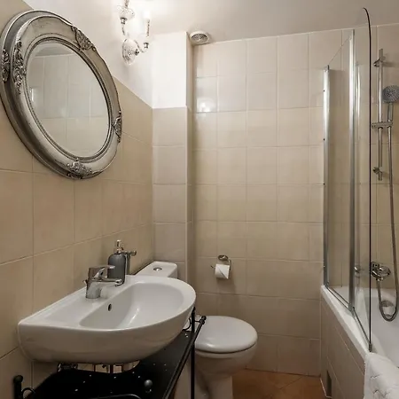 The Spiski Palace Apartments Kraków Zewnętrze zdjęcie