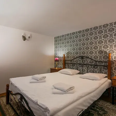 The Spiski Palace Apartments Kraków Zewnętrze zdjęcie